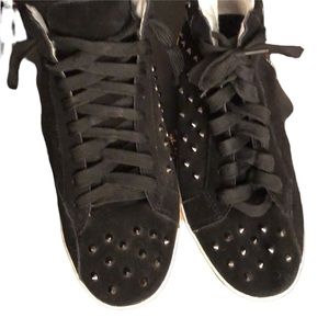 Steve Madden size 10 black hi top suede sneakers with silver studs